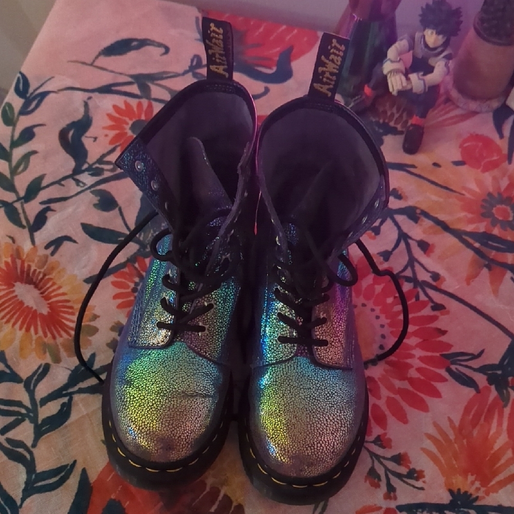 Iridescent Lace-Up Boots